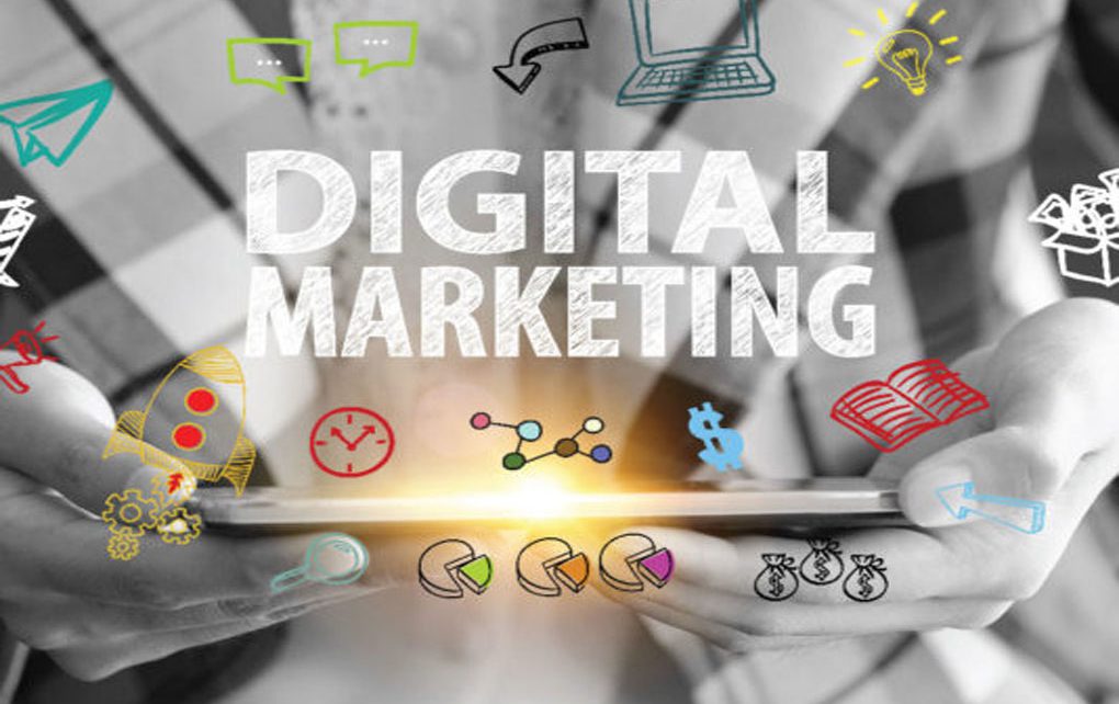 بعد از تعریف دیجیتال مارکتینگ و روش های دیجیتال مارکتینگ،در اینجا به بررسی تبلیغات و دیجیتال مارکتینگ خواهیم پرداخت. کارت ویزیت دیجیتال..