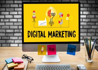 برخلاف بیشتر تلاش های بازاریابی آفلاین، Digital Marketing (بازاریابی دیجیتال) به بازاریاب ها اجازه می دهد نتایج دقیق را در زمان واقعی ببینند.